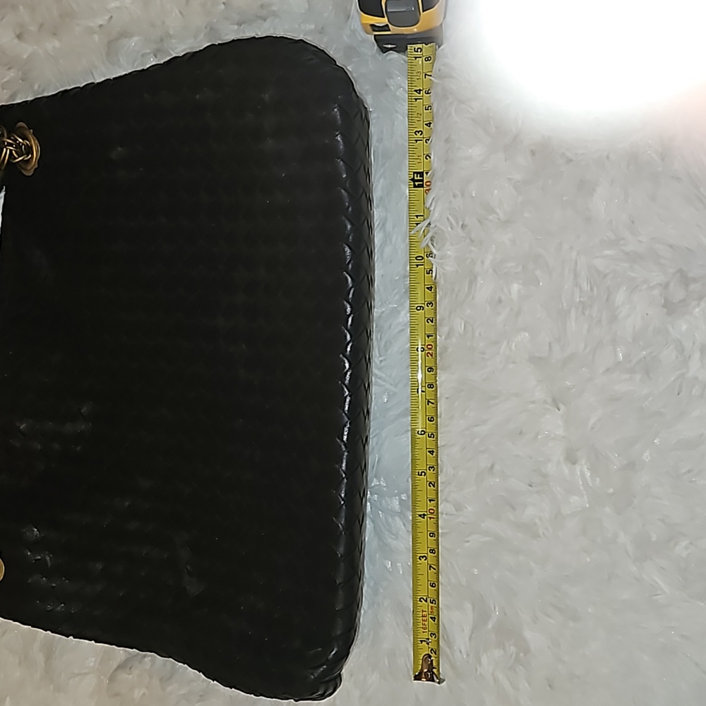 Bottega Veneta Genuine Woven Lambskin Leather Rare Purse Gold Hardware in Black. - Picture 10 of 15